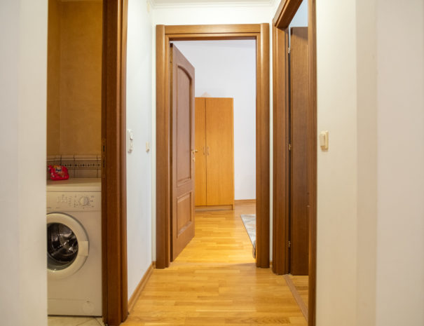 5. Dream Stay - Town Hall Square Apartment with Sauna