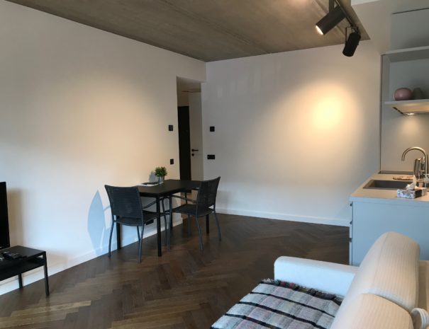 10. Dream Stay - Modern Studio Apartment with Balcony